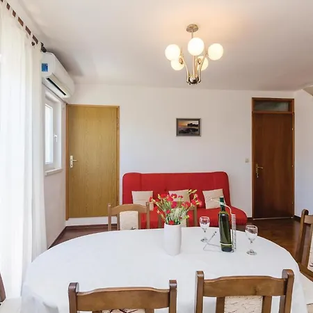 Apartment 3