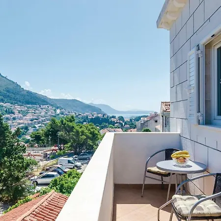 3 Apartment
